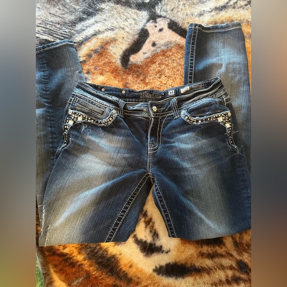 Miss Me Skinny Jeans size 34. - Picture 6 of 7